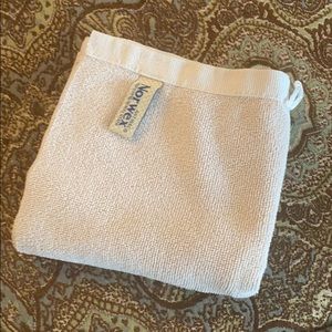 Norwex hand towel